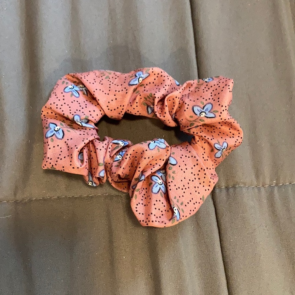 pink scrunchie with blue flowers and black dots